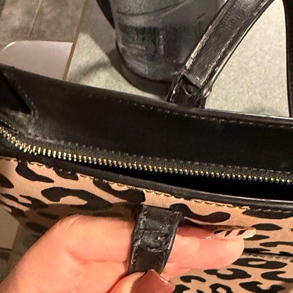 Kate Spade Leopard Print Tote with Black Accents - Picture 8 of 13